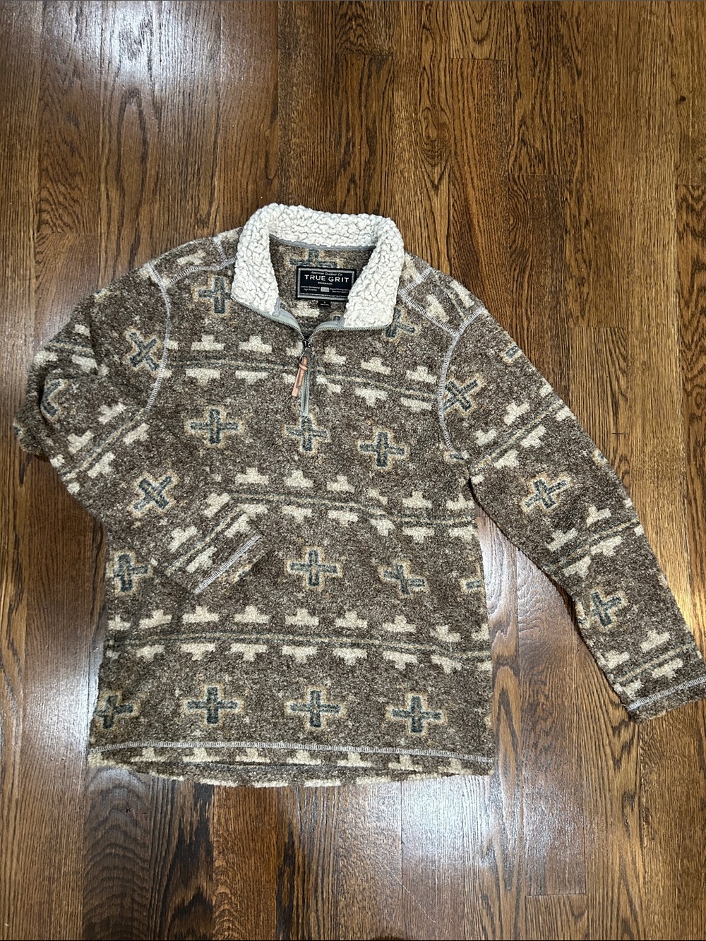 True Grit Women’s size smallBrown and Cream Patterned Sherpa Quarter-Zip